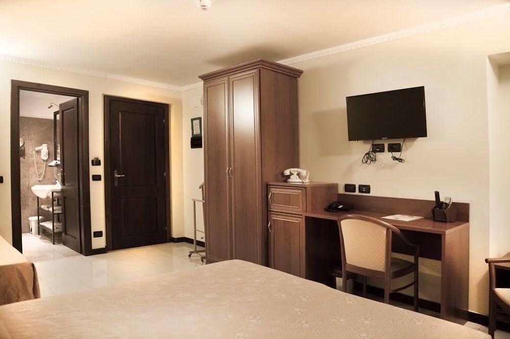 Actor Hotel